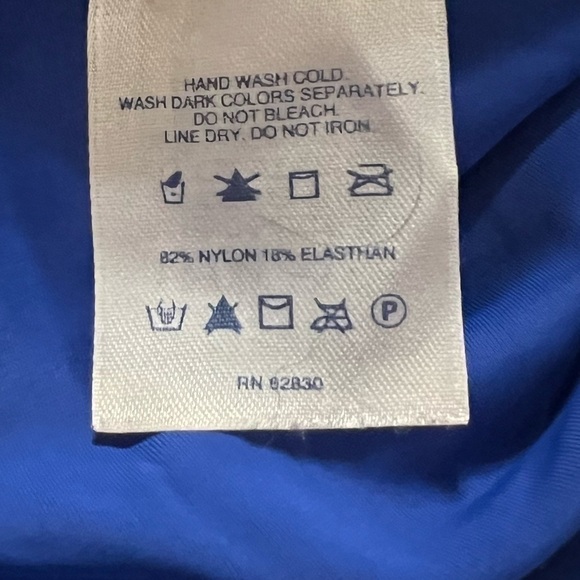 𝅺LAND’S End Rash Guard Swim Top in Vibrant Blue, Youth Boy’s 10/12 - Picture 3 of 4